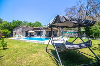 Kayaköy Fethiye'de Güzel Taş Ev Bungalov
